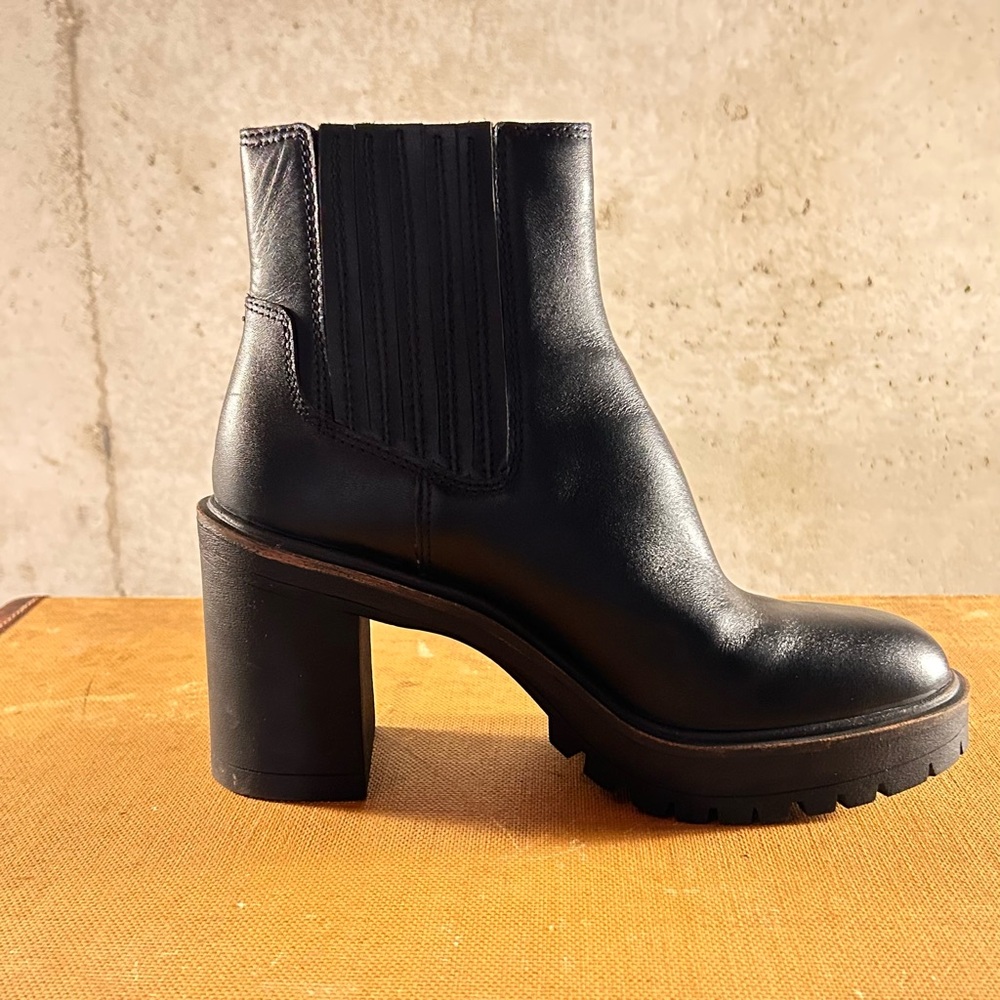 Dolce Vita Black Chunky Heel Ankle Boots - Picture 8 of 14